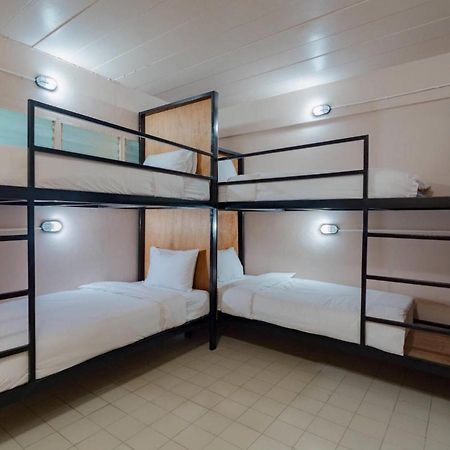 Bed At Beach Hostel Phuket Exteriér fotografie